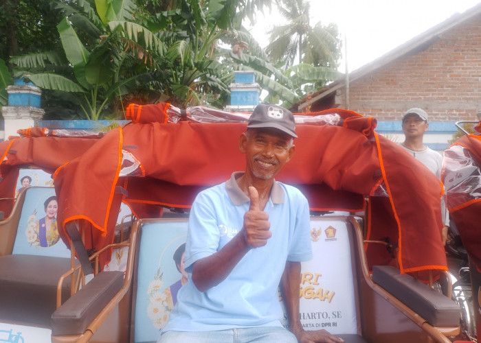 Dari Ontel ke Listrik: 45 Tahun Nordi Mengayuh Becak, Kini Lebih Ringan di Usia Senja