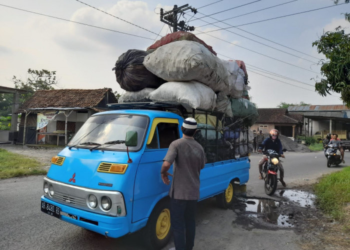 Aturan Baru di TPA Piyungan, Berimbas Terjadi  Penumpukan Sampah di Sejumlah Lokasi Kota Yogyakarta 
