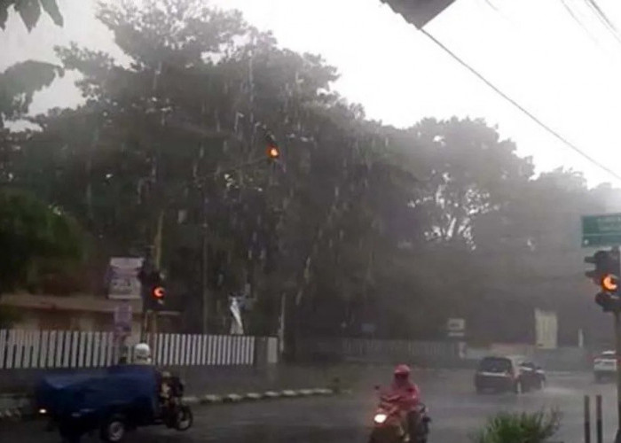 BMKG: Waspada Hujan Lebat Merata di Yogyakarta, Hari Ini