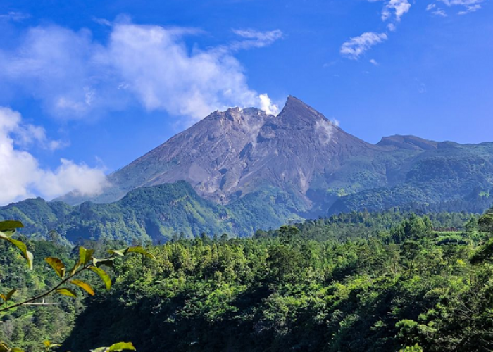 Menjelajahi Deles Indah, Destinasi Easy Hiking Paling Mempesona di Lereng Merapi Klaten