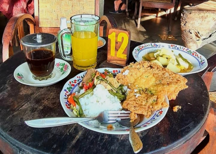 Kopi Klotok, Kuliner Wajib Yogyakarta yang Bikin Kamu Ketagihan!