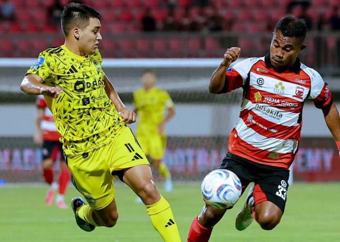 VAR Batalkan Gol Kedua Haljeta, PSIM Takluk 1-2 dari Madura United