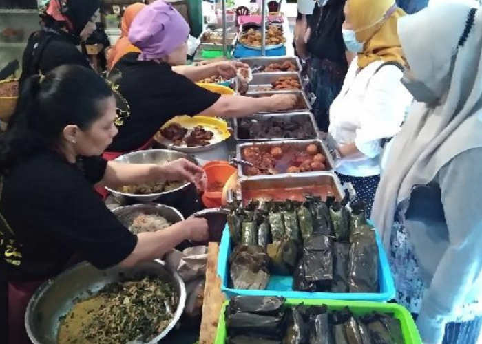Pilihan Kuliner Viral Pasar Cihapit Bandung jadi Surga Makanan Legendaris