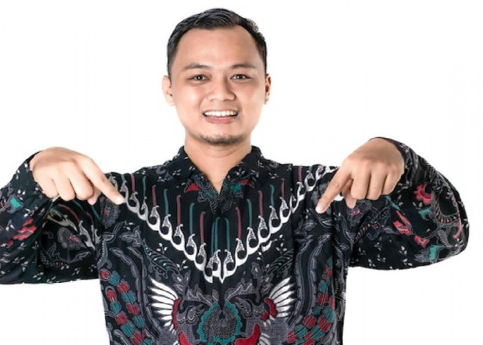 Tingkatkan Penampilan Ala Pria Modern, Inilah 5 Model Batik Terbaru dengan Desain yang Anti Mainstream