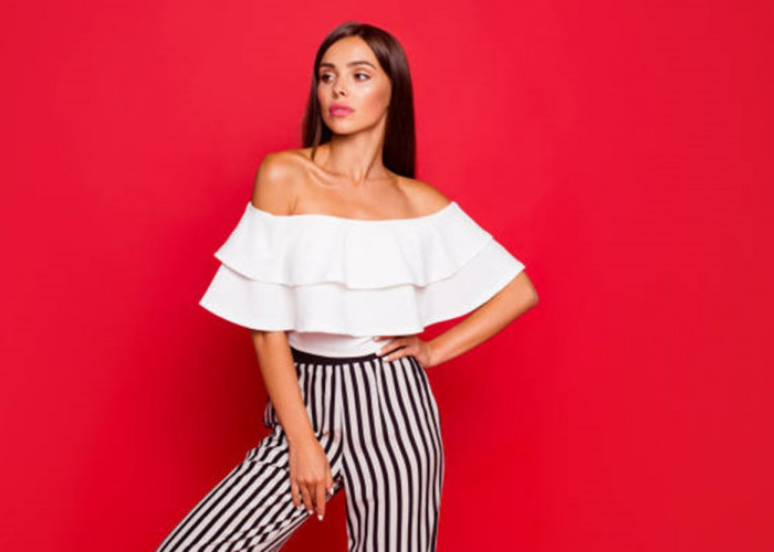 Makin Trendi dan Stylish, Simak Ide Style Baju Sabrina yang Rekomended untuk Wanita