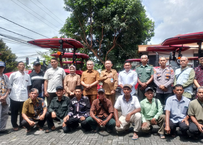 Bantul Salurkan 201 Alsintan, Produktivitas Pertanian Tembus 199 Ribu Ton GKG