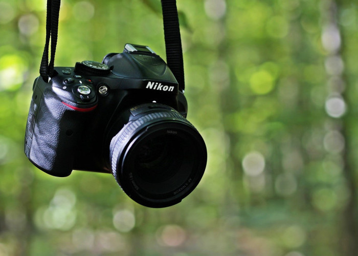 Sedang Mencari Kamera Profesional? Berikut 10 Rekomendasi Kamera Nikon Terbaik di 2023