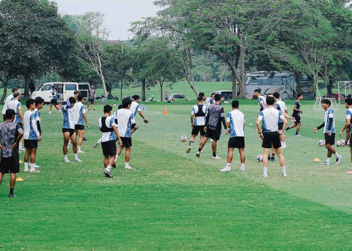 PSIM Jogja Genjot Fisik Jelang Hadapi Persebaya, Van Gastel Waspadai Efek Pelatih Baru