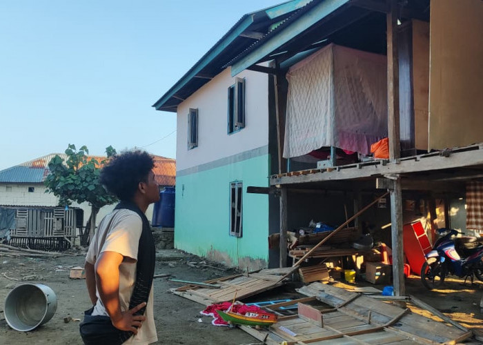 Gempa M7,7 Guncang NTT, 61 Mahasiswa KKN UMY Selamat dan Bantu Evakuasi Warga