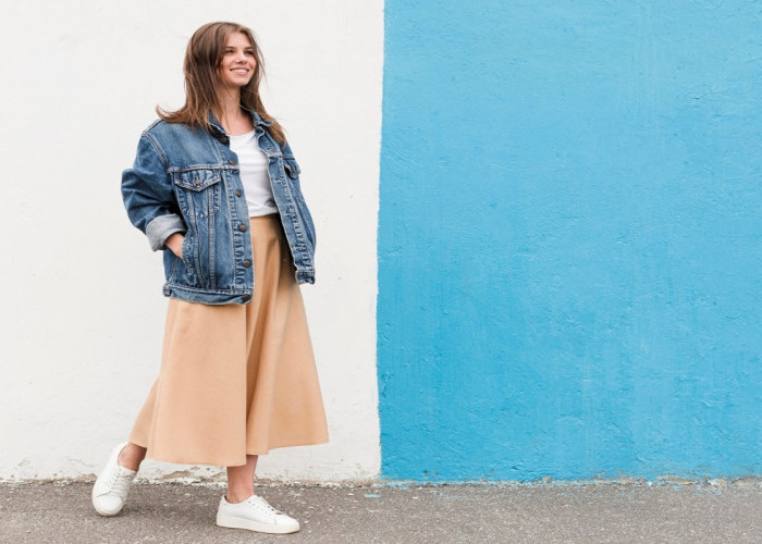5 Inspirasi Outfit Jaket Denim dari Mulai Canadian Tuxedo hingga Effortless Pairing, Cek Lengkapnya Disini