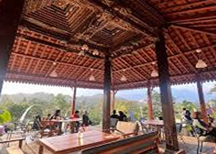 Estetik dan Asyik! Deretan Cafe Favorit Unggaran 2025, Cocok Untuk Nongkrong Seru dan Instagramable