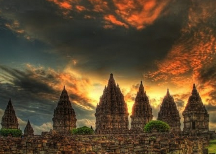 Wisata Terbaru 2024 Candi Prambanan, Penuh Legenda Sampai Mitos Cinta Kandas