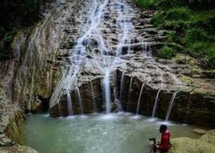 Eksplor Keindahan Wisata Curug Banyunibo Bantul, Air Terjun Yang Suasananya Masih Asri 