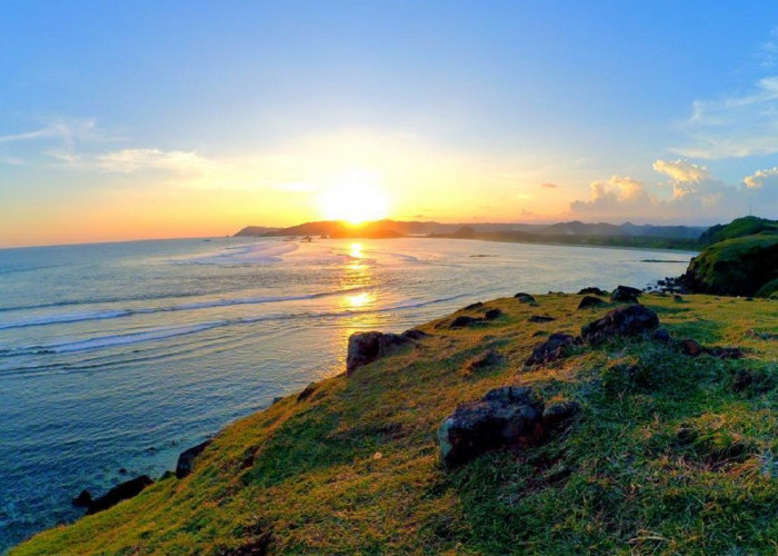 5 Pilihan Wisata Bukit Menarik Lombok, Tawarkan Panorama Memukau dan Ramah untuk Pendaki Pemula