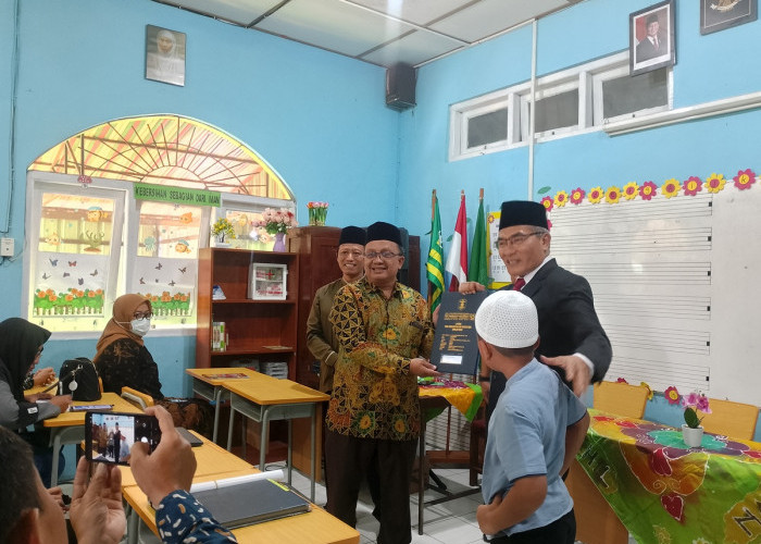 Bupati Bantul Dorong Gerakan Ayah Kembali ke Sekolah, Cegah Anak Tumbuh Fatherless dan Tingkatkan Pendidikan