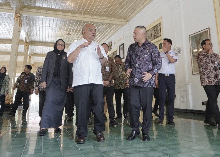 Menhub Tinjau Kesiapan Mudik Lebaran 2026 di DIY, Tol Fungsional Hanya untuk Arus Keluar