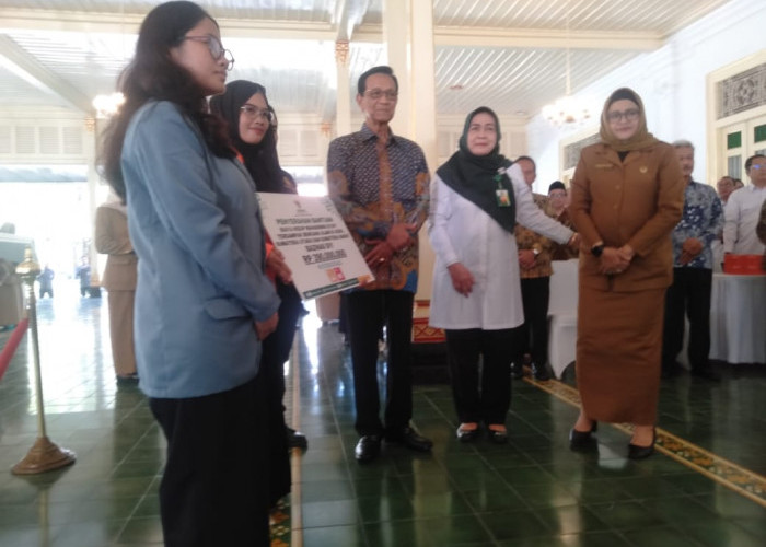 Pemda DIY Salurkan Living Cost Rp300 Ribu per Bulan untuk 1.296 Mahasiswa Sumatra