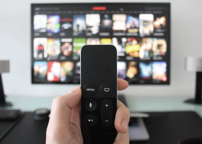 5 Rekomendasi Smart TV Cangih dan Ukuran Layar Besar, Ada yang Pakai AI!!