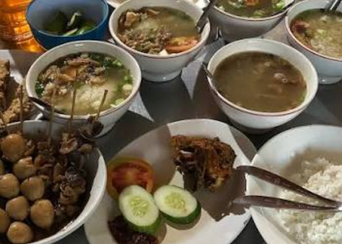 Tempat Makan Siang Legendaris di Semarang Paling Enak Paling Hits untuk Mengisi Perut Lapar
