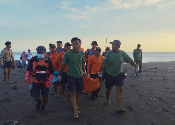  Remaja Bantul Ditemukan 3 Km dari Lokasi Tenggelam di Parangtritis