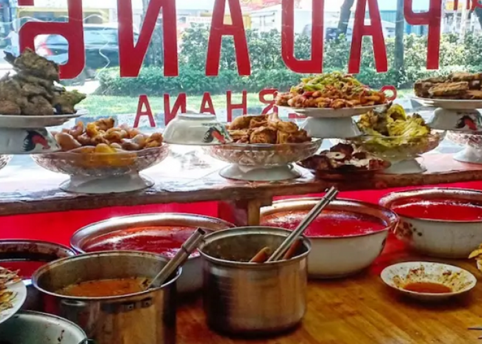 Rekomendasi Destinasi Kuliner Nasi Padang Paling Hits di Surabaya, Berikut Ulasan Lengkapnya Disini