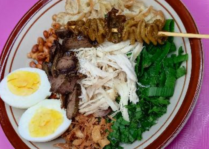 Destinasi Sarapan Hangat Bubur Ayam Paling Enak di Jogja yang Wajib Dicoba 