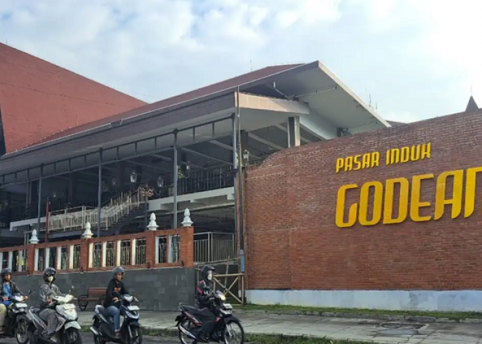 Menelusuri Jejak Kuliner Legendaris yang Wajib Dikunjungi di Yogyakarta Lewat Renyah Keripik Belut Godean 