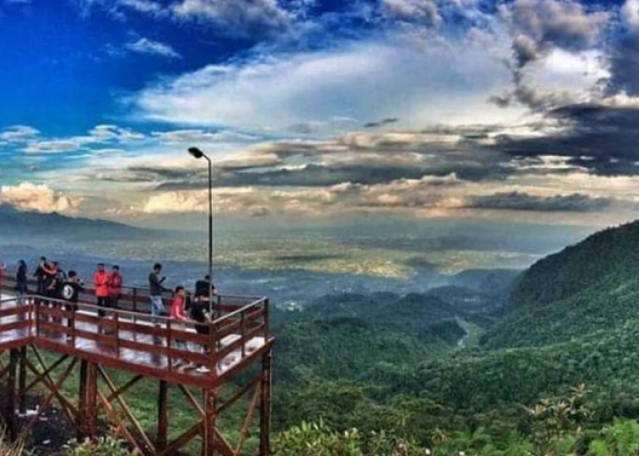 Menikmati Sensasi Kemping, Pemandian Air Panas, dan Pacu Adrenalin di Tasikmalaya Berikut Info Selengkapnya