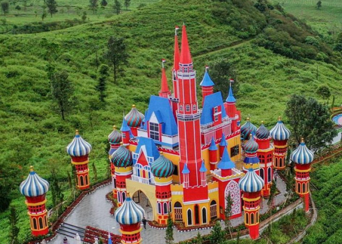 Eksplorasi D'Castello Ciater Mei 2026, Menikmati Keajaiban Kastel Bunga dengan Wahana Imersif 