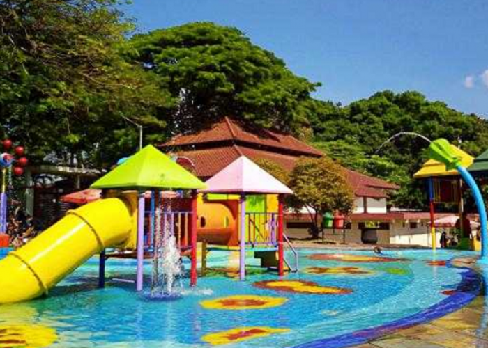 Wisata Keluarga Hemat di Kediri ini Tempat Liburan Ramah Anak dengan Tiket Masuk Gratis 