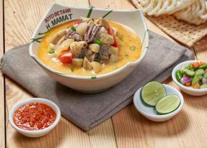 Mencari Makan Siang di Sawah Besar, Ini 4 Spot Soto Betawi yang Wajib Dicoba