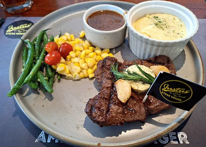 Rekomendasi Tempat Makan Steak Enak di Bandung, Kelezatannya Siap Memanjakan Lidahmu