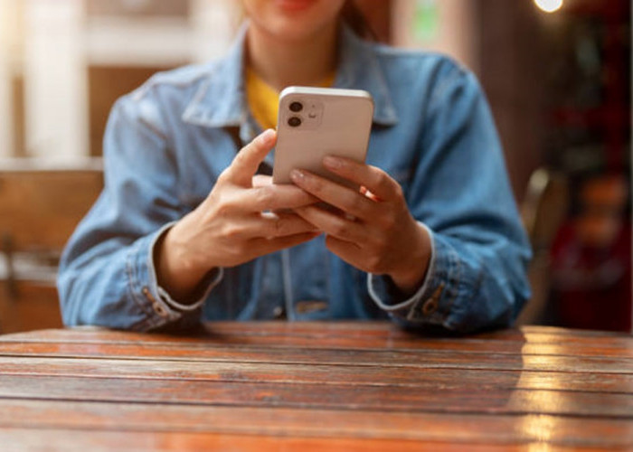 5 Aplikasi Novel Penghasil Uang 2025, Salurkan Hobi Membaca Jadi Cuan Mulai Rp100 Ribu