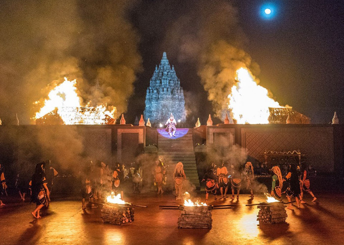 Rekomendasi Wisata Awal Tahun di Ramayana Ballet Prambanan; Pertunjukan Seni Khas Jogja