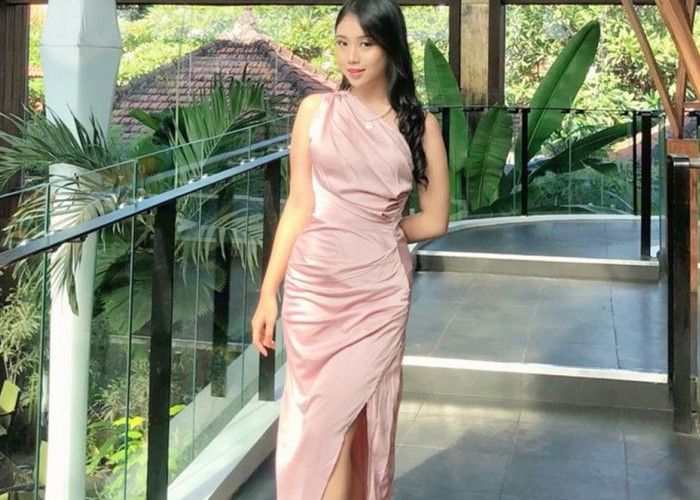 Referensi Model Dress Belah Samping Terbaru, Bergaya Elegan dan Menawan di Berbagai Acara