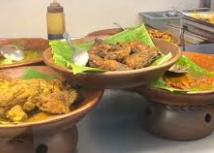 Destinasi Kuliner Sunda Paling Ikonik di Kota Medan Sejak 1985, Telusuri Melaty Parahyangan