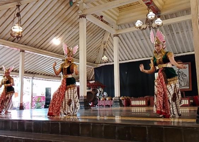 Bakat Tari Jadi Penopang Kuliah, Mahasiswi Ini Bertahan dengan Uang Transport Rp20 Ribu dari Ayah