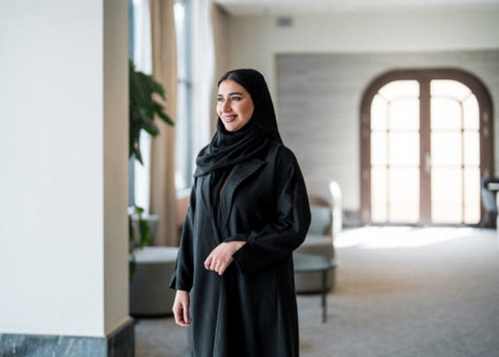 Tampil Simple Sentuhan Elegan dan Menawan dengan Outfit Arabian Style, Intip Inspirasinya Disini