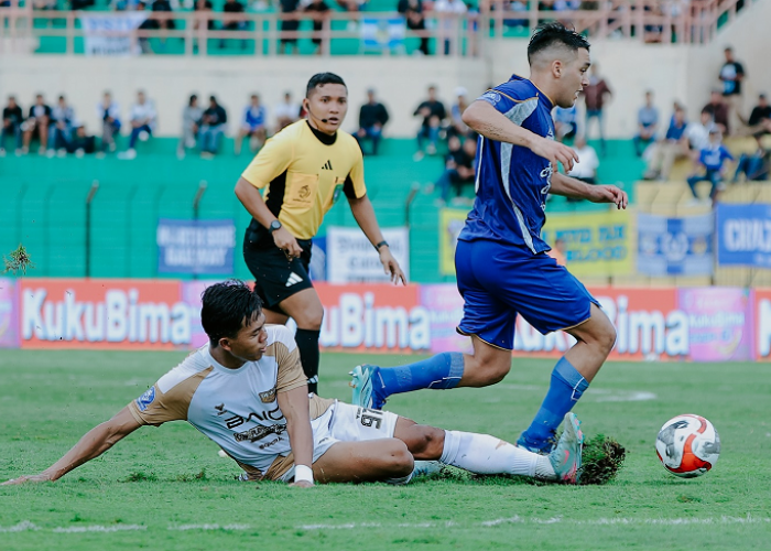 Brace Nermin Haljeta, PSIM Jogja Tumbangkan Dewa United 2-0 di Stadion Sultan Agung