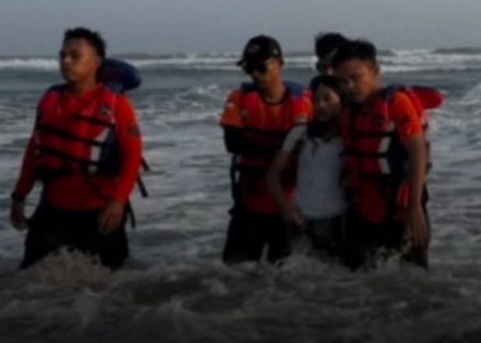 Dua Orang Nyaris Terseret Rip Current di Pantai Selatan Bantul, Satlinmas: Jangan Anggap Remeh Laut Selatan