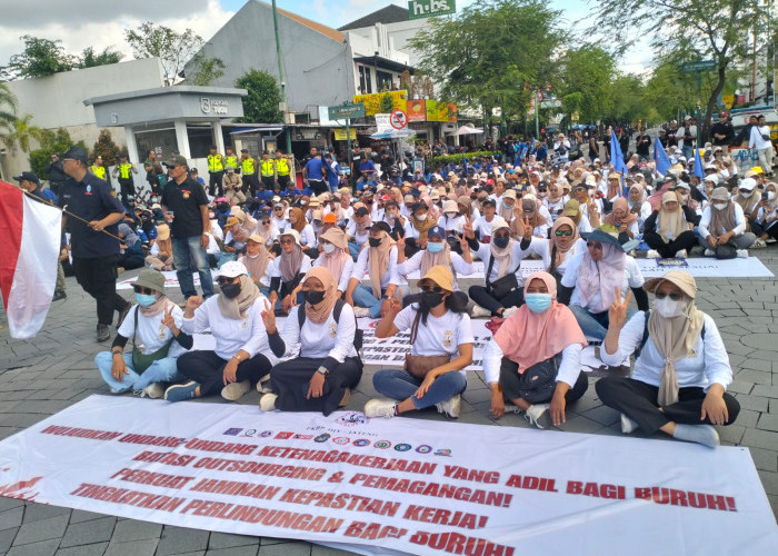 Aksi May Day 2026 di Tugu Jogja, 700 Buruh Tuntut Kepastian RUU Ketenagakerjaan