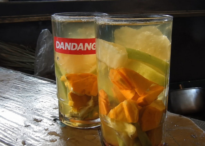 Wedang Empon Segar Tetap Diminati, Racikan Rempah Tradisional Diyakini Bantu Jaga Vitalitas Tubuh