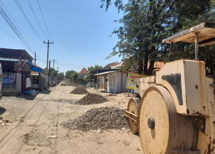 DPU Kabupaten Brebes Anggarkan Rp159 Miliar untuk Perbaikan Jalan Rusak