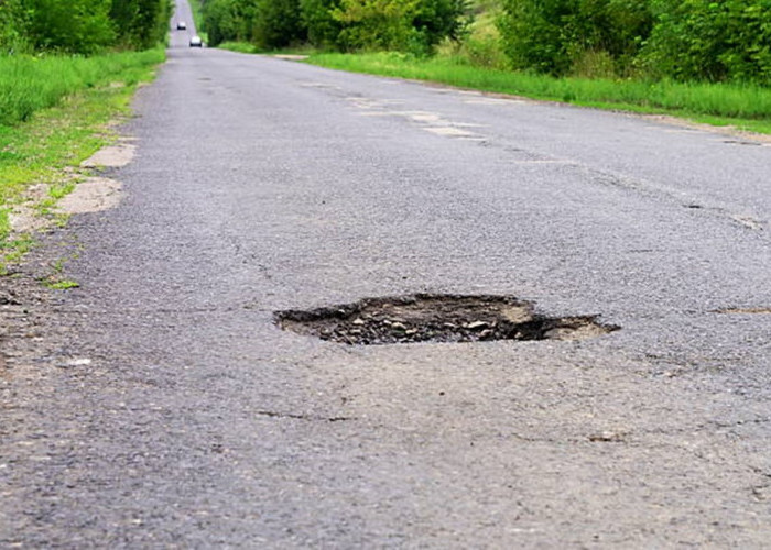 DPUPKP Bantul Siapkan Satgas Penambal Jalan Saat Libur Nataru, Antisipasi Jalan Berlubang