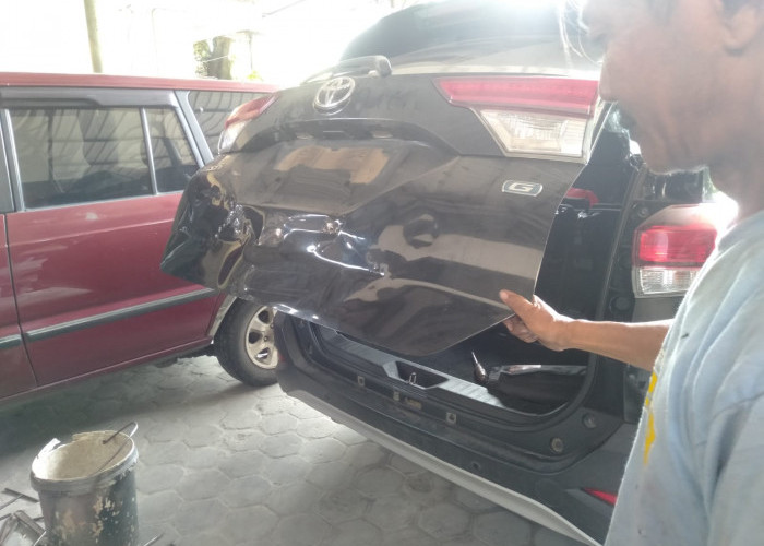 Sudah 39 Tahun Jadi Tukang Ketok Magic, Winarno Ungkap Fakta di Balik Mitos Mistis
