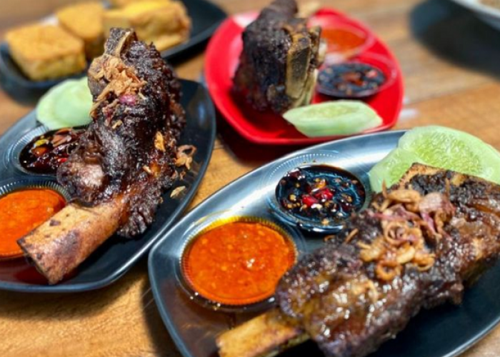 Mengulik 5 Tempat Kuliner Viral Tebet Paling Ramai, Bisa Jadi Referensimu Kulineran