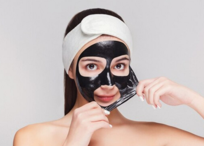 Rekomendasi 8 Peel Off Mask Lokal Terbaik Yang Ampuh Memutihkan Kulit Wajah? Makin Cerah Bercahaya!