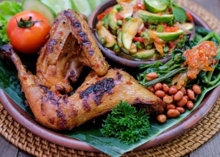 6 Pilihan Kuliner Khas Lombok Dijamin Bikin Ketagihan, Kaya Rempah dan Terasa Otentik