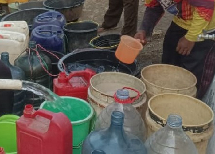 Ketersediaan  Air Bersih Mulai Sulit Melanda Sejumlah Wilayah Bantul, Warga Terpaksa Beli Air Tangki