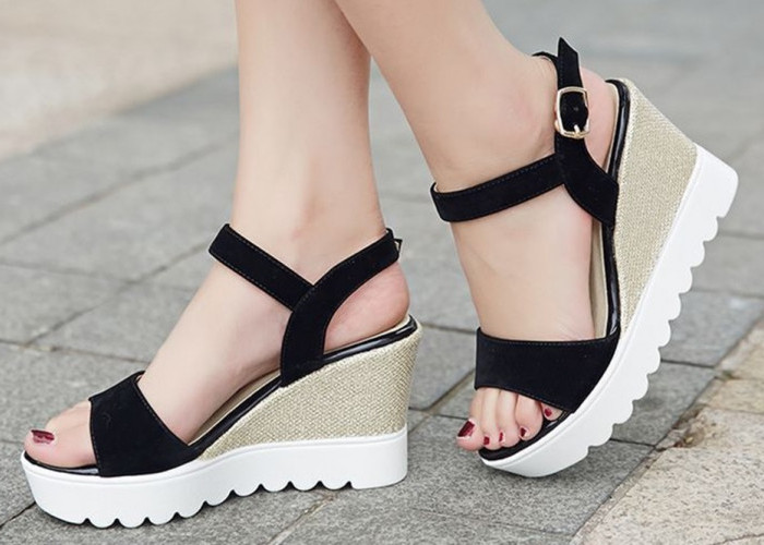Deretan Model Sepatu Wanita Wedges, Cocok untuk Tampil Cantik dan Nyaman di Acara Pesta